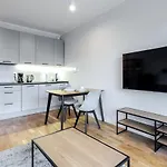 W Centrum- Wenecja Apartamento *